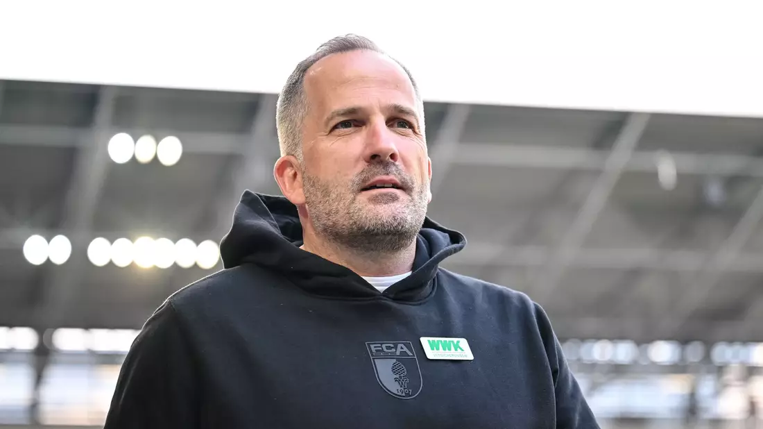 Bleibt Trainer des FC Augsburg: Manuel Baum - Bild: Harry Langer/dpa