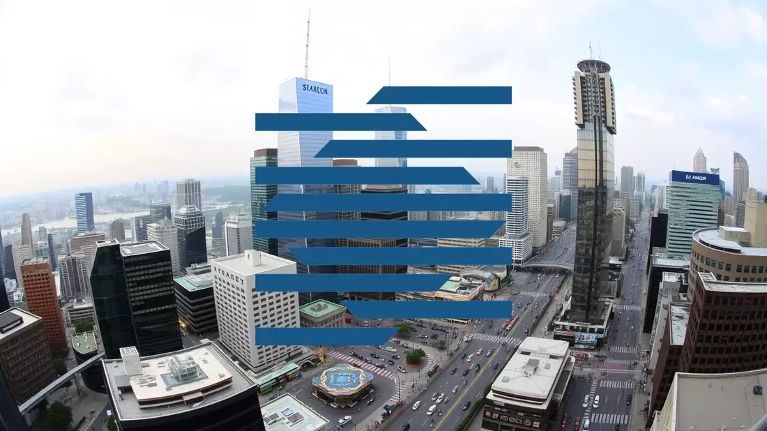 Munich Re’s Top Brass Step In With Share Purchases as Currency Squeeze Clouds a Profit Surge - Bild: über boerse-global.de