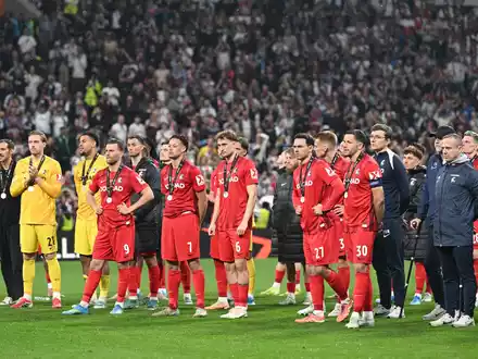 Dem SC Freiburg blieb die Körnung einer famosen Europa-League-Saison verwehrt. - Foto: Robert Michael/dpa