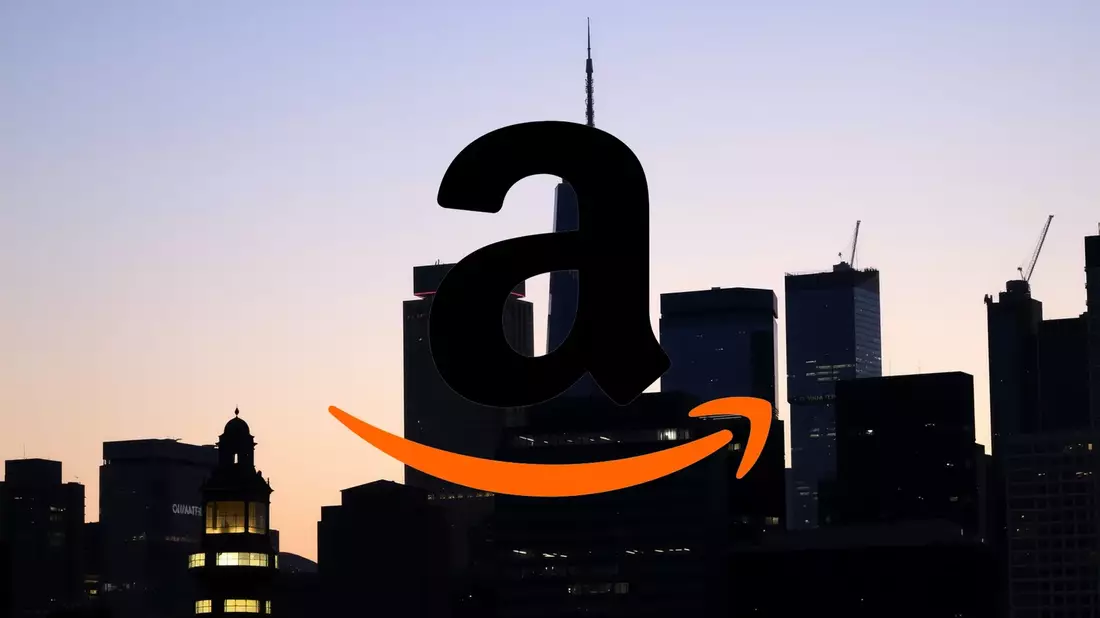 Amazon supera un escollo judicial y pone rumbo a la órbita con AWS al 28% Illustration mit AI erstellt übermittelt durch boerse-global.de
