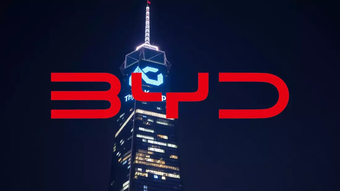 BYD's Record Exports Mask Production Strain as Battery Retooling Slows Output Illustration mit AI erstellt übermittelt durch boerse-global.de