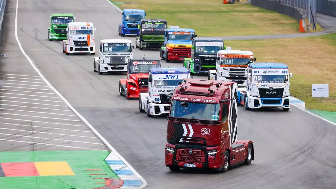 Neue deutsche Truck-Racing-Meisterschaft feiert erfolgreiche Premiere am Hockenheimring / Sascha Lenz legt mit vier Siegen den Grundstein im Kampf um den ersten Deutschen TGP-Meistertitel - Bild: presseportal.de