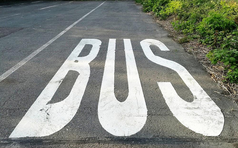 Leerer Bus-Parkplatz (Archiv) - Foto: via dts Nachrichtenagentur