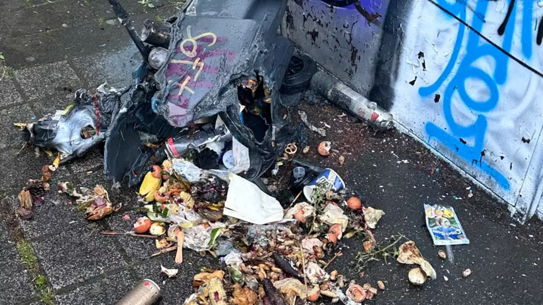 FW-EN: Brennende Mülltonne am Mittwochabend - Bild: presseportal.de