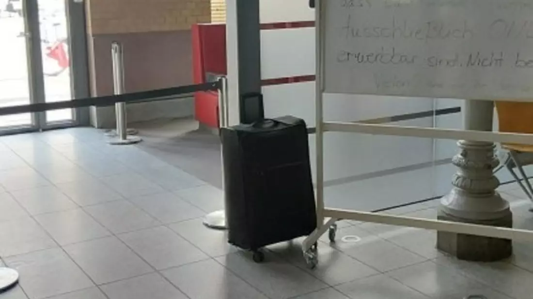 BPOLI EF: Reisezentrum wegen zurückgelassenem Koffer kurzzeitig geschlossen - Bild: presseportal.de