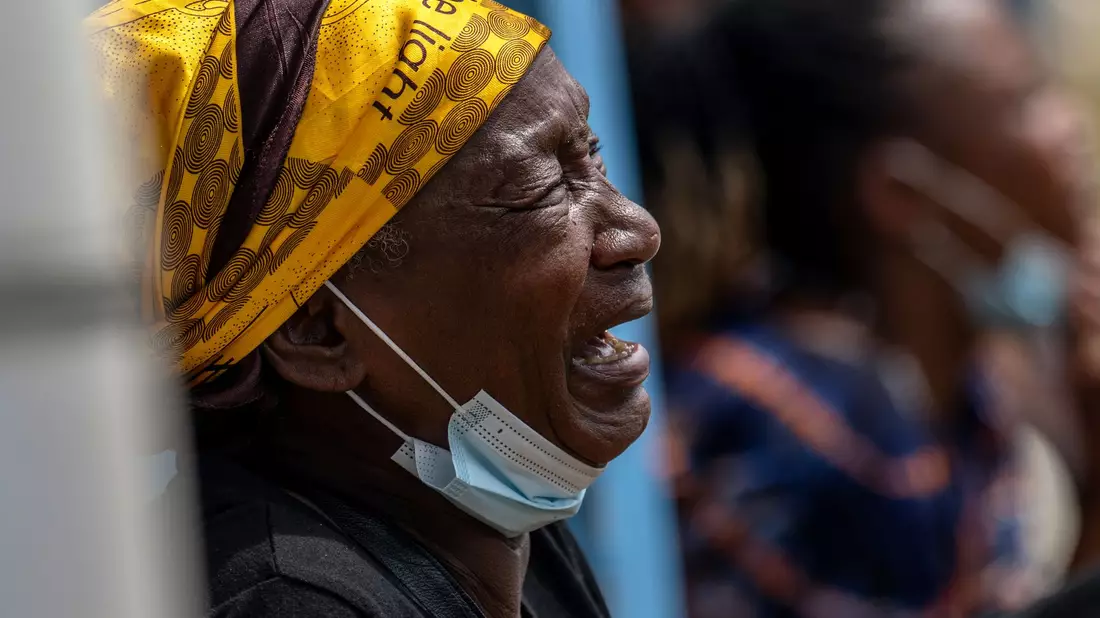 Ebolafieber ist eine ansteckende und lebensbedrohliche Infektionskrankheit.  - Bild: Moses Sawasawa/AP/dpa