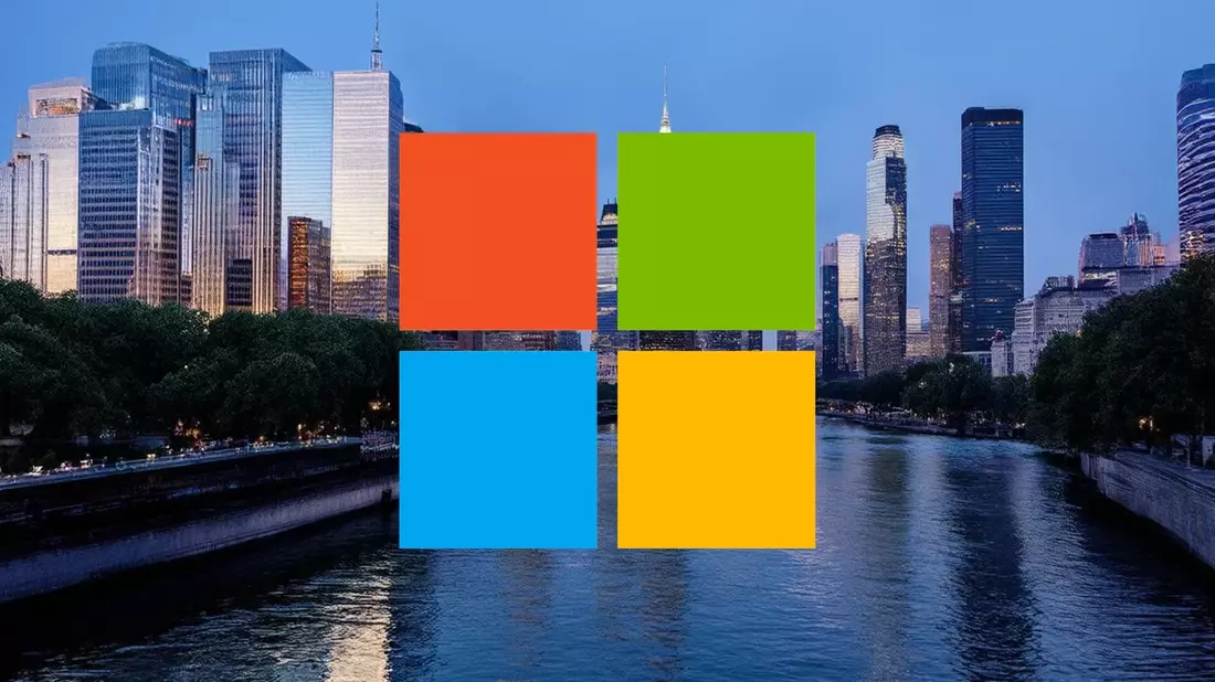 Microsoft negocia su chip Maia 200 con Anthropic y cierra un acuerdo de 1.000 millones con EY para escalar la IA - Bild: über boerse-global.de