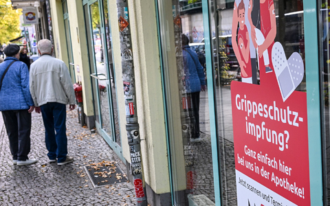 Das Angebot mit Impfungen soll erweitert werden. (Archivbild) - Foto: Jens Kalaene/dpa