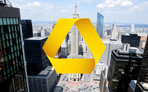 Commerzbank Lifts Dividend by 70% as €2.7bn Payout Bolsters Stand-Alone Defence - Foto: über boerse-global.de