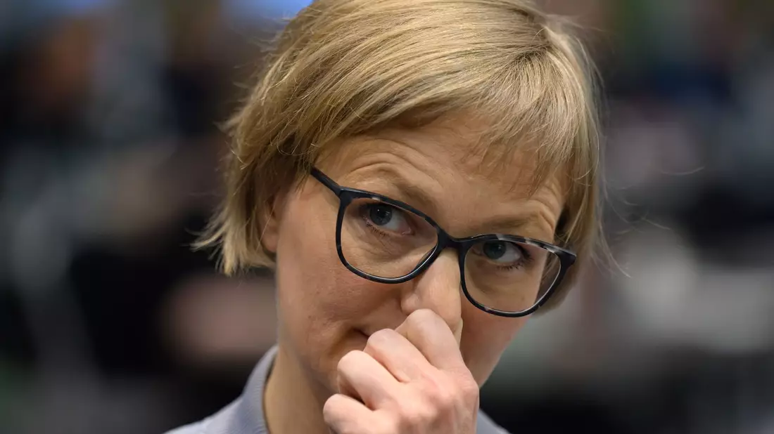 Grünen-Chefin Franziska Brantner kritisiert das Vorgehen in der Debatte über eine Rentenreform. (Archivbild) - Bild: Hendrik Schmidt/dpa