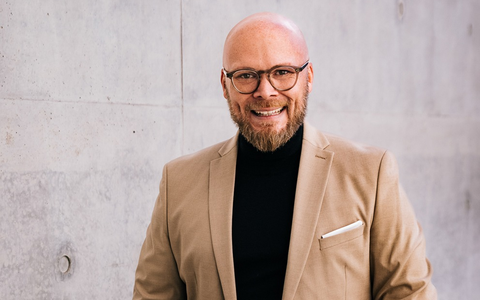 Bayerns Digitalminister Fabian Mehring (FREIE WÄHLER) spricht im DUP-Videocast über KI, Produktivität und Deutschlands Zukunft: Wir brauchen wieder eine neue Wirtschaftswunder-Mentalität - Foto: presseportal.de