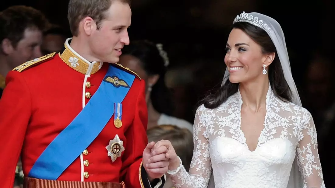 Kate und William heirateten im Jahr 2011. (Archivbild) - Bild: Martin Meissner/AP/dpa