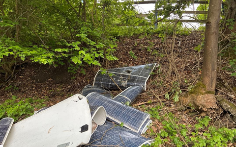 POL-HPE: Solarmodule am Edersee entsorgt - Polizei sucht Zeugen - Foto: presseportal.de