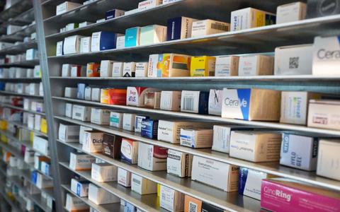 Bestimmte verschreibungspflichtige Präparate sollen Apotheken ohne Rezept verkaufen können. (Archivbild) - Foto: Malin Wunderlich/dpa