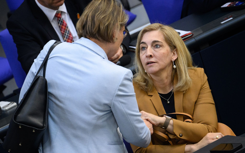 Gesundheitsministerin Warken will die Versorgung insgesamt breiter aufstellen. (Archivbild) - Foto: Bernd von Jutrczenka/dpa