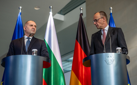 Bundeskanzler Friedrich Merz (CDU) empfing am Montag den bulgarischen Ministerpräsidenten Rumen Radew. (Archivbild) - Foto: Michael Kappeler/dpa