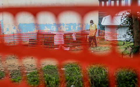 Die WHO geht davon aus, dass die tatsächliche Zahl der Infektionen deutlich höher liegt. - Foto: Moses Sawasawa/AP/dpa