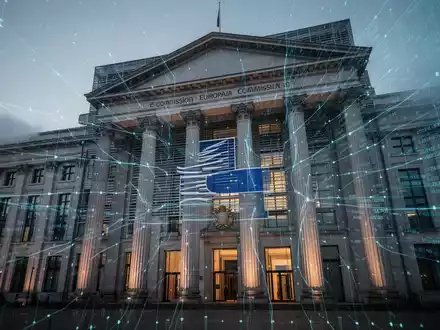 EU-Digitalgesetz: Milliardenstrafen und neue Regeln für Plattformen - Foto: über boerse-global.de