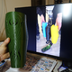 Schoner aus dem 3D-Drucker schützen die Prothesen ukrainischer Veteranen. - Foto: Friedemann Kohler/dpa