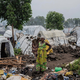 Im Ostkongo leben bis zu vier Millionen Binnenflüchtlinge oft unter sehr beengten Verhältnissen. (Archivbild) - Foto: Moses Sawasawa/AP/dpa