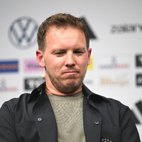 Julian Nagelsmann ist nicht unglücklich, dass Manuel Neuer im Pokalfinale aussetzt. - Foto: Federico Gambarini/dpa