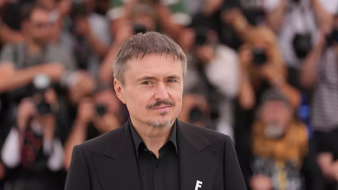 Cristian Mungiu ist mit der Goldenen Palme ausgezeichnet worden. (Archivbild) - Bild: Andreea Alexandru/Invision/AP/dpa