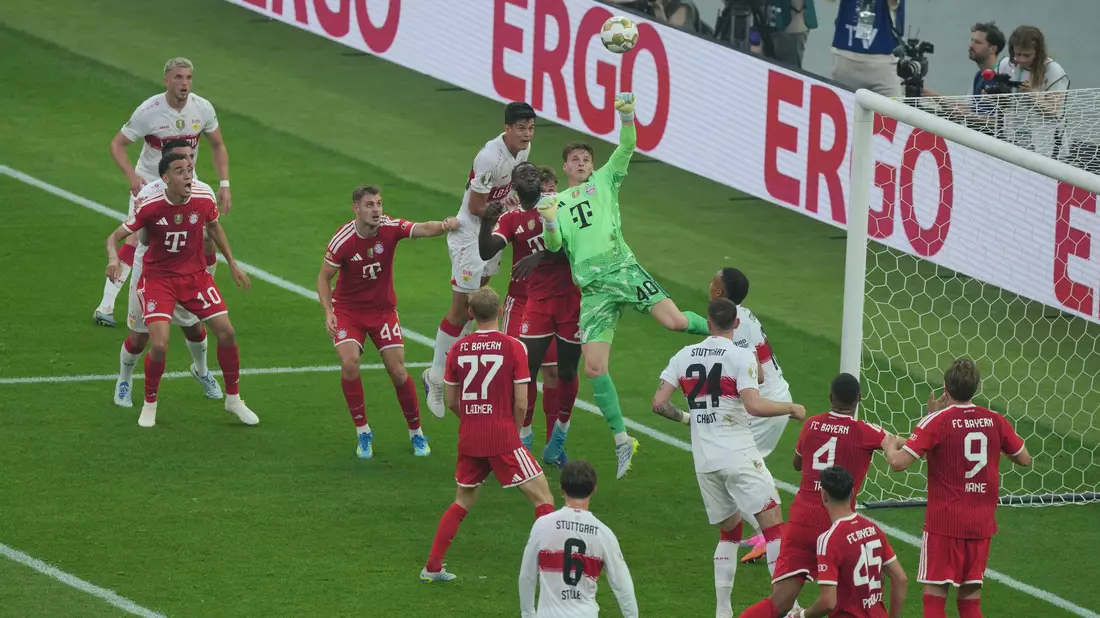Vertrat Manuel Neuer: Jonas Urbig - Bild: Soeren Stache/dpa