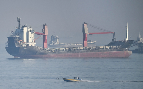 Der Iran übt die Kontrolle über die Straße von Hormus aus. (Archivbild) - Foto: -/kyodo/dpa