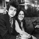 Diese Aufnahme von 1965 zeigt den jungen Dylan und seine Kollegin Joan Baez.  - Foto: UPI/dpa