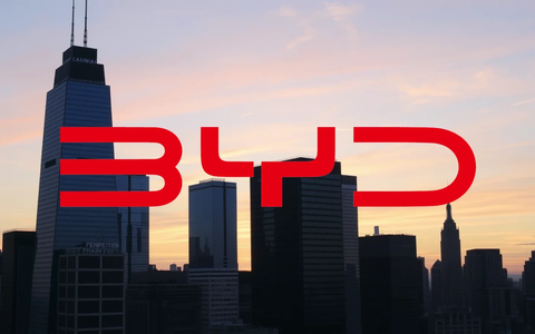 BYD’s Contradiction: Record Exports and AI Driving Push Confront Hefty Profit Decline and Stock Weakness - Bild: über boerse-global.de