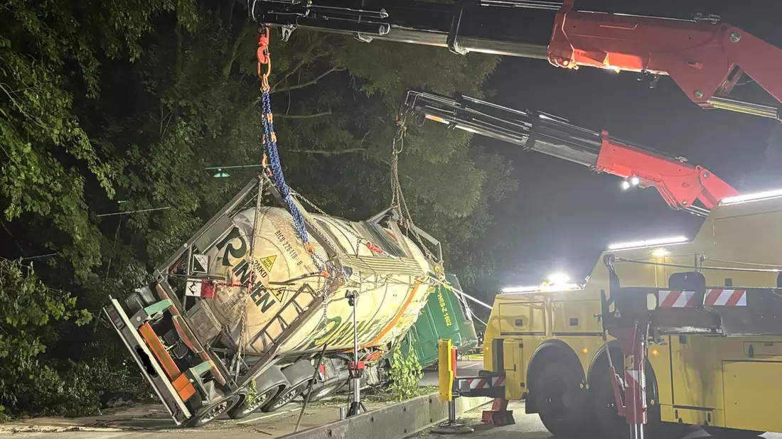 FW-GLA: Abschlussmeldung von der B224 in Gladbeck. - Bild: presseportal.de