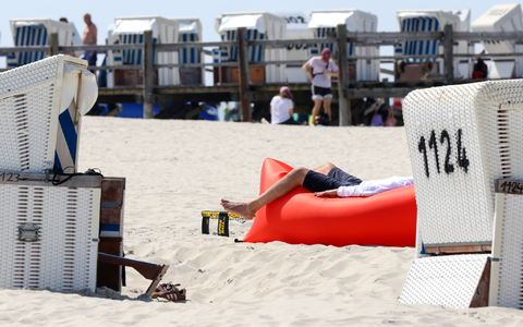 Schon Ende Mai fühlt es sich an wie im Hochsommer.  - Foto: Bodo Marks/dpa