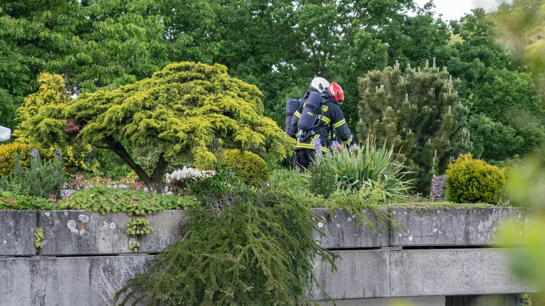 FW-MK: Brand auf einer Dachterrasse in Lössel - Bild: presseportal.de