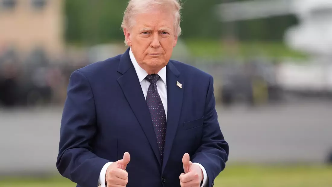 Wie nah ist eine erste Einigung im Iran-Krieg? Erst sagte Trump, ein Rahmenabkommen mit dem Iran sei weitgehend ausgehandelt - nun bremst er die Erwartungen wieder. (Archivbild) - Bild: Alex Brandon/AP/dpa