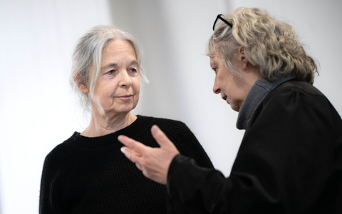 Klette und ihre Anwältin wirkten vertraut miteinander. (Archivbild) - Foto: Sina Schuldt/dpa