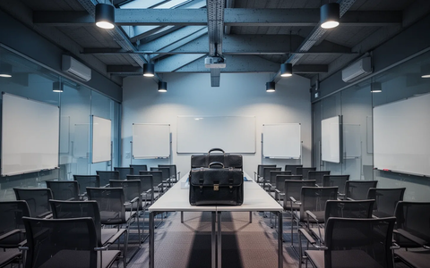 Deutsche Arbeitswelt im Umbruch: Junge Betriebsräte starten Intensivausbildung - Foto: über boerse-global.de
