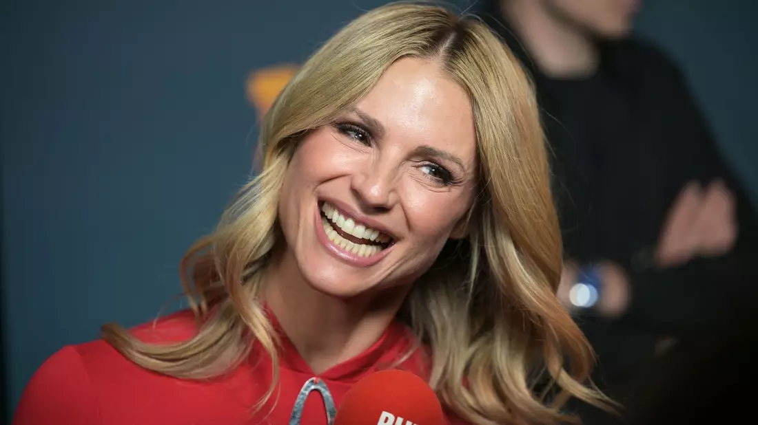 Michelle Hunziker hat nur noch wenig Kontakt zu ihrem früheren Kollegen Thomas Gottschalk. (Archivbild) - Bild: Malin Wunderlich/dpa