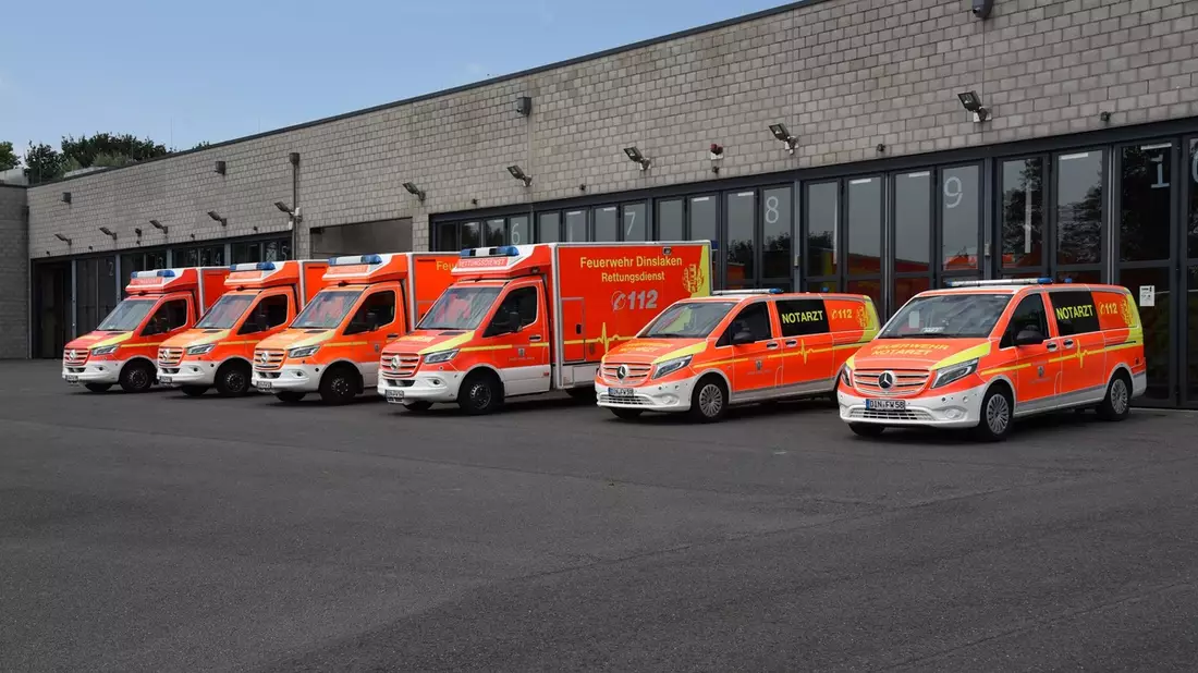 FW Dinslaken: Personen in Notlage, medizinische Notfälle, Tierrettung und Brandmelderalarm. Mehrere Einsätze an Pfingstsonntag beschäftigten die Feuerwehr - Bild: presseportal.de