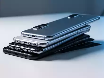 iPhone-Preis 2025: Durchschnitt erstmals über 1.000 Dollar - Foto: über boerse-global.de