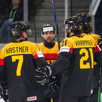 Deutschlands Eishockey-Nationalmannschaft konnte gegen Großbritannien einige Male jubeln. - Foto: Andreas Becker/Keystone/dpa
