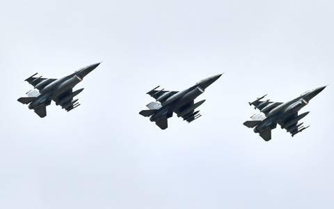 Die Angriffe dienten laut US-Militär der «Selbstverteidigung». (Archivbild). - Foto: Georg Wendt/dpa