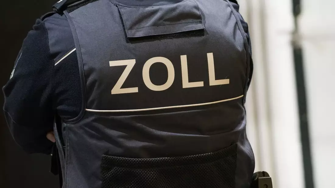 HZA-A: Augsburger Zoll kontrolliert Döner- und Imbissläden - Bild: presseportal.de