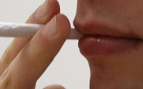 Jugendlicher Raucher (Archiv) - Foto: via dts Nachrichtenagentur
