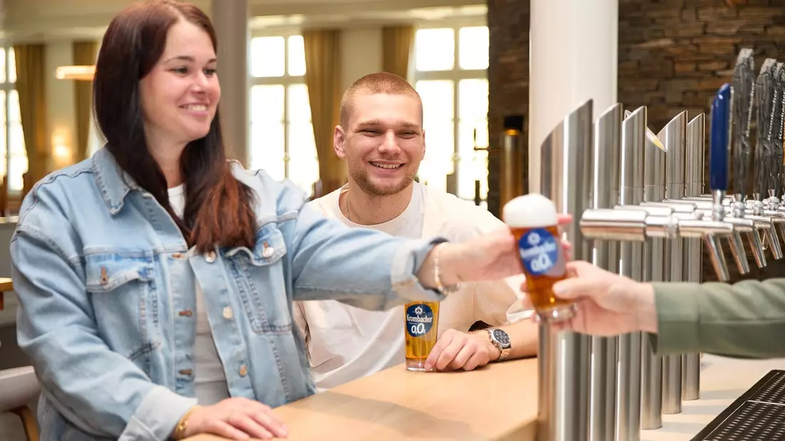 Krombacher o,0% Pils jetzt frisch vom Fass - Der neue Zapfmoment - Bild: presseportal.de