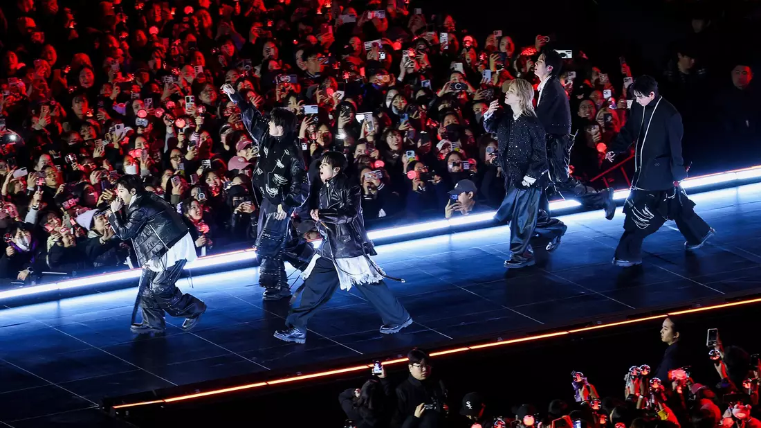 Die Boyband BTS hat bei den American Music Awards abgeräumt. (Archivbild) - Bild: Kim Hong-Ji/Pool Reuters/AP/dpa
