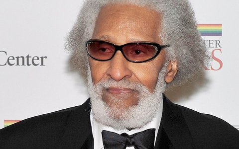 Sonny Rollins spielte mit allen Jazz-Legenden und legte dann eine gefeierte Solo-Karriere hin. (Archivbild) - Foto: picture alliance / dpa