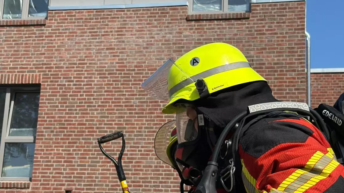 FW-SE: Dachstuhlbrand in Kaltenkirchen - Bild: presseportal.de