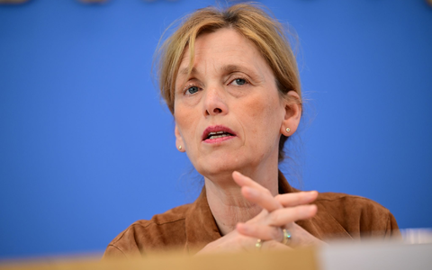 Die Bildungsministerin hält spürbare Verbesserungen bei der Bildung für möglich. - Foto: Sebastian Gollnow/dpa