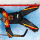 Symbolträchtig: Deutschlands Torhüter Philipp Grubauer liegt auf dem Eis. - Foto: Andreas Becker/Keystone/dpa