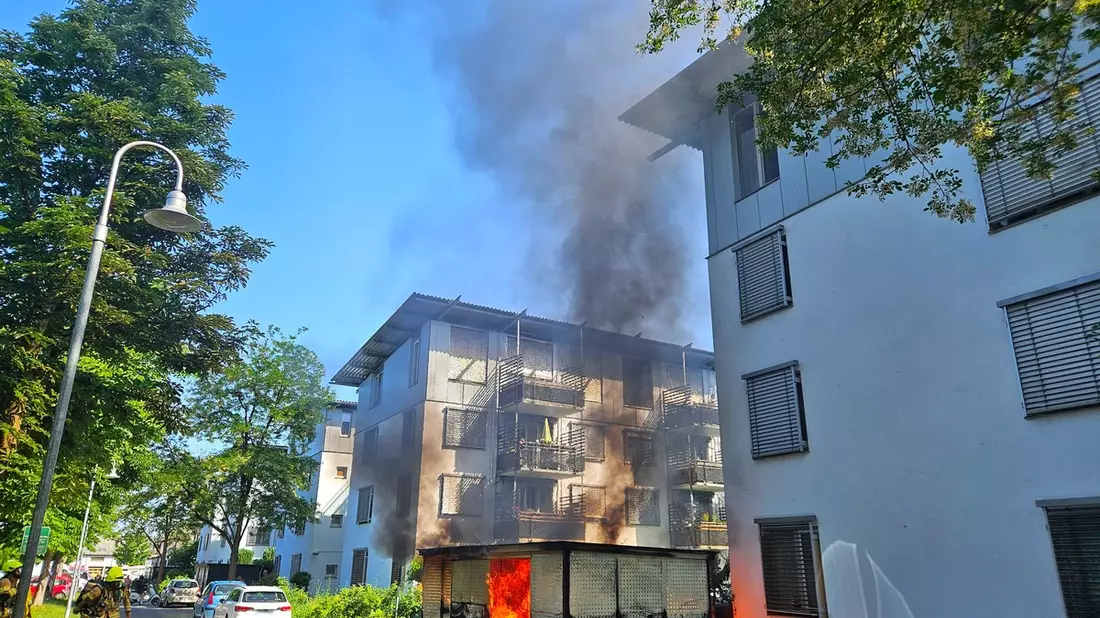 FW Konstanz: Brand am Gebäude - Bild: presseportal.de
